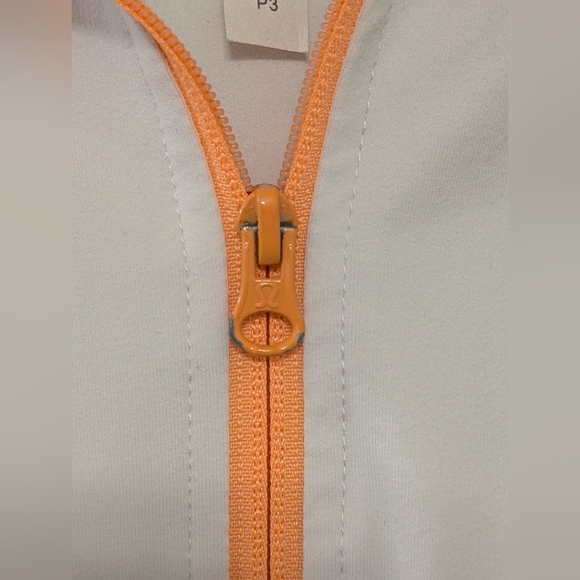 Lululemon In Stride Jacket Hoodie Size 10 - Picture 4 of 8